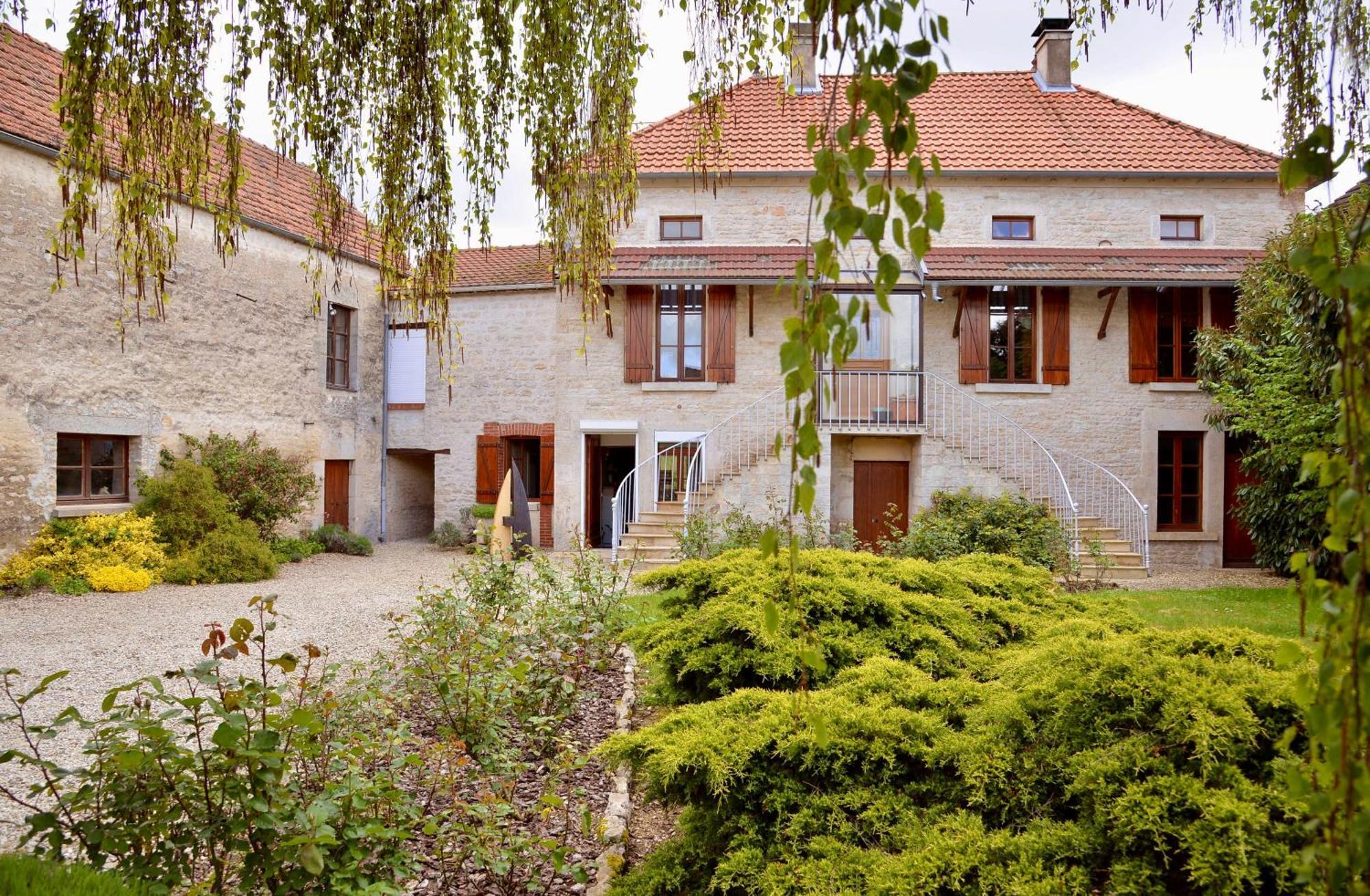 Le Concept-Studio Perrigny-sur-Armançon Exterior foto